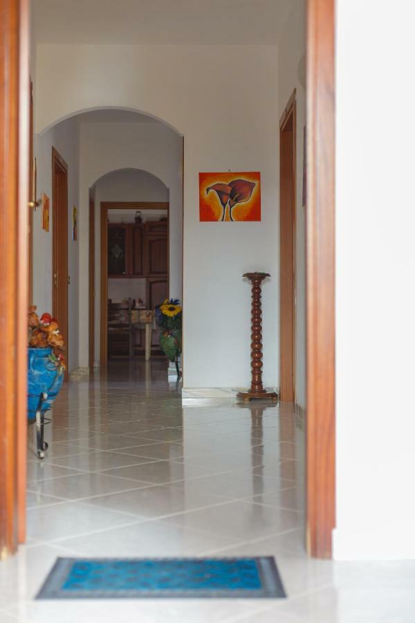 Casa Vacanze L'Orizzonte Aparthotel Valderice Bagian luar foto