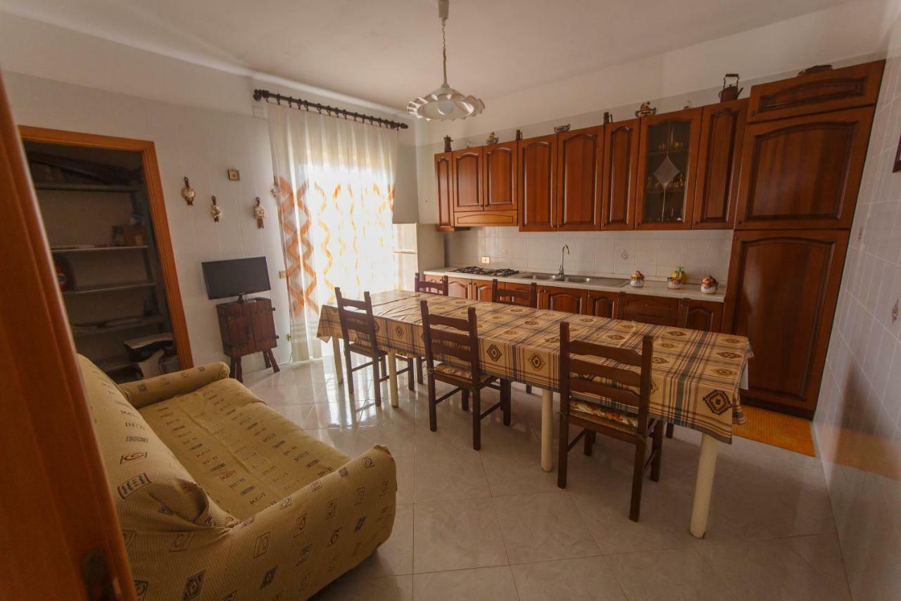 Casa Vacanze L'Orizzonte Aparthotel Valderice Bagian luar foto