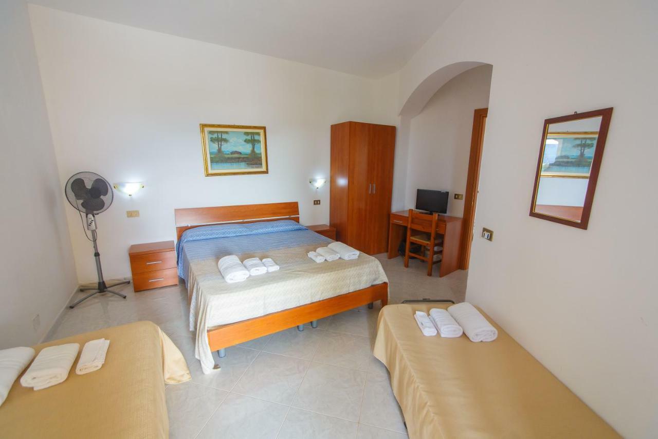 Casa Vacanze L'Orizzonte Aparthotel Valderice Bagian luar foto