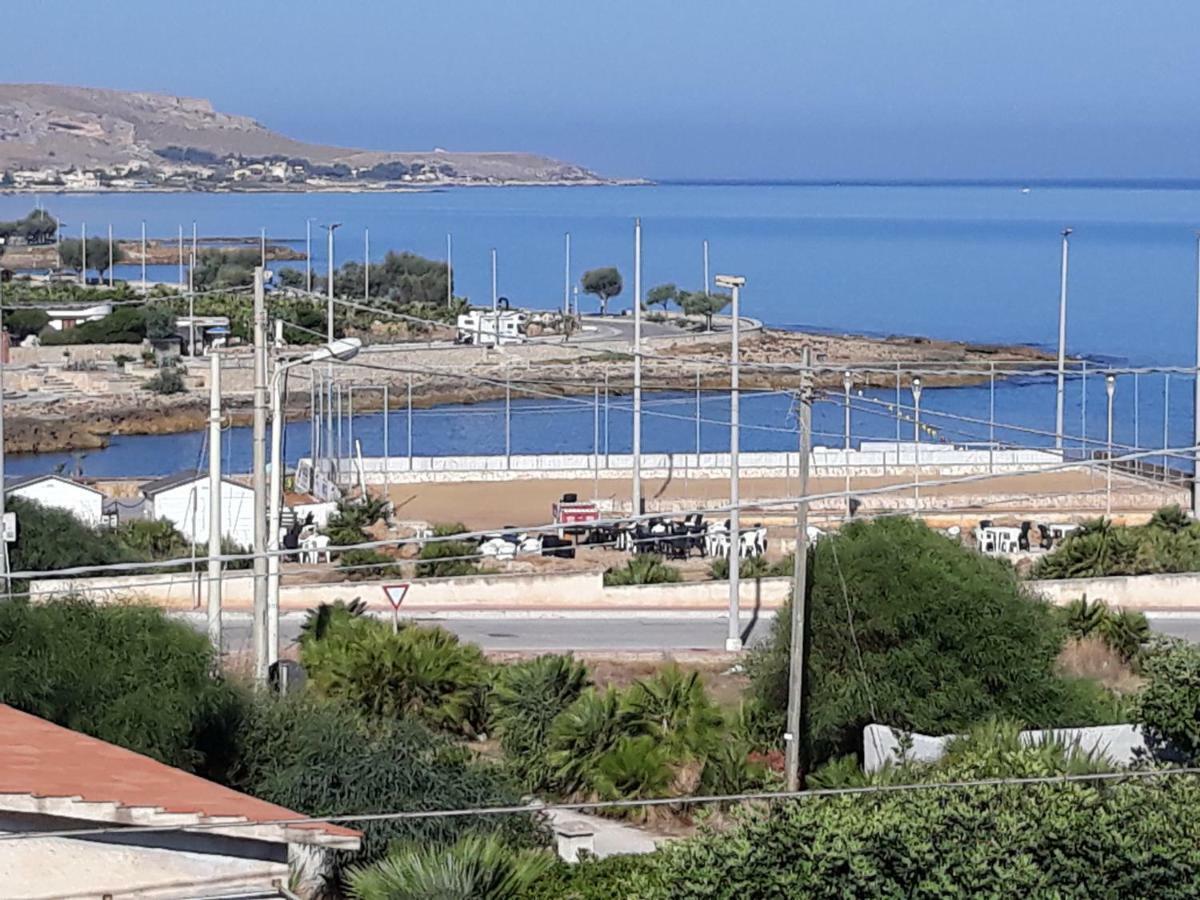 Casa Vacanze L'Orizzonte Aparthotel Valderice Bagian luar foto
